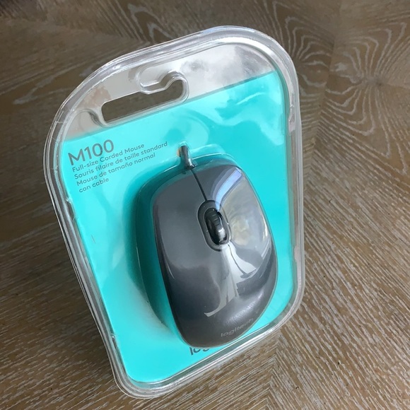 LOGITECH M100 Full-Size Corded Electronic Computer Mouse - Picture 2 of 10